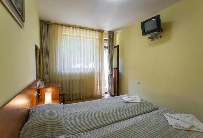 Majatalo Hera Guest House