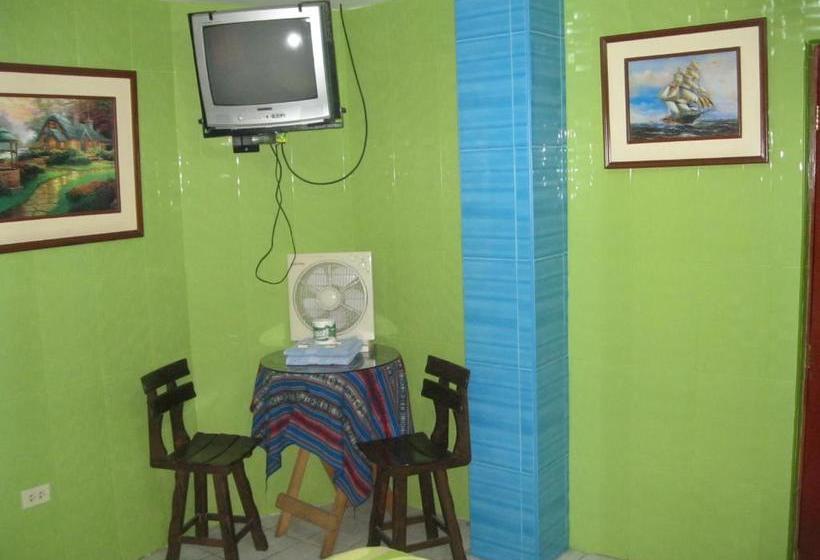 פנסיון Hostal Hostello Lima Airport