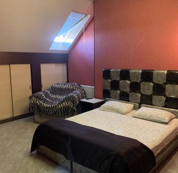 پانسیون Na Bukovinskoy Guest House