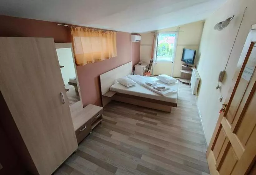 Pension Saphir