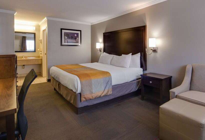 Отель Best Western Clermont