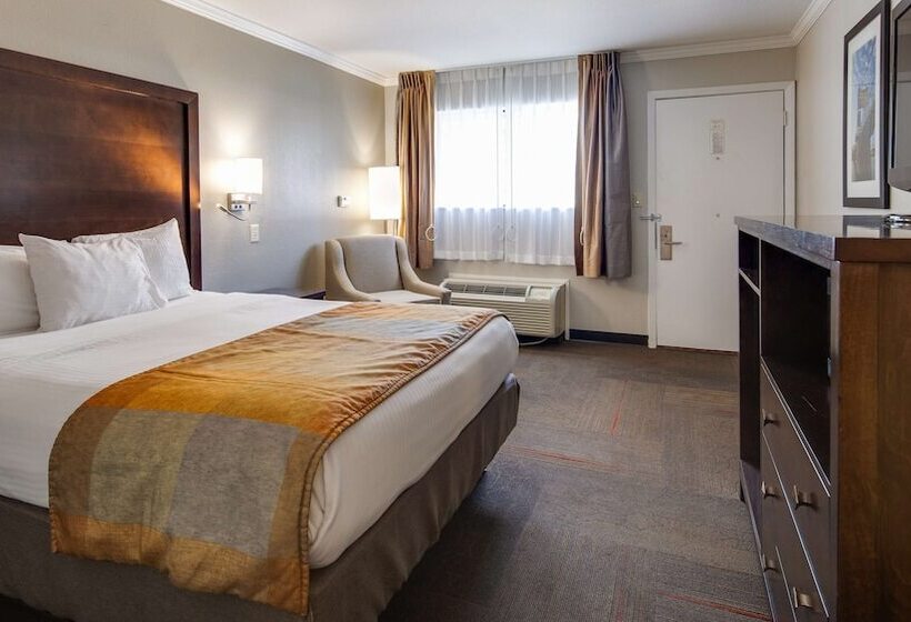 Отель Best Western Clermont