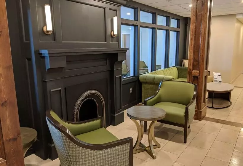 Best Western The Hotel Chequamegon