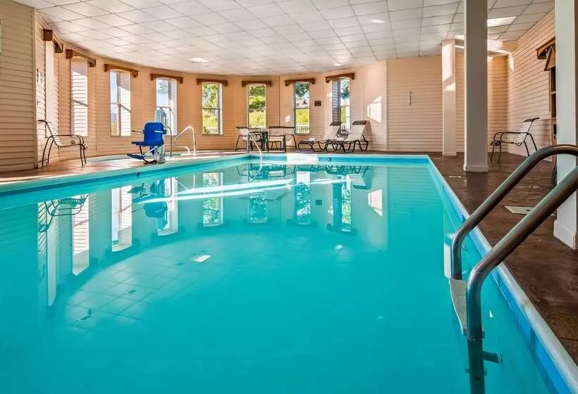 Best Western The Hotel Chequamegon