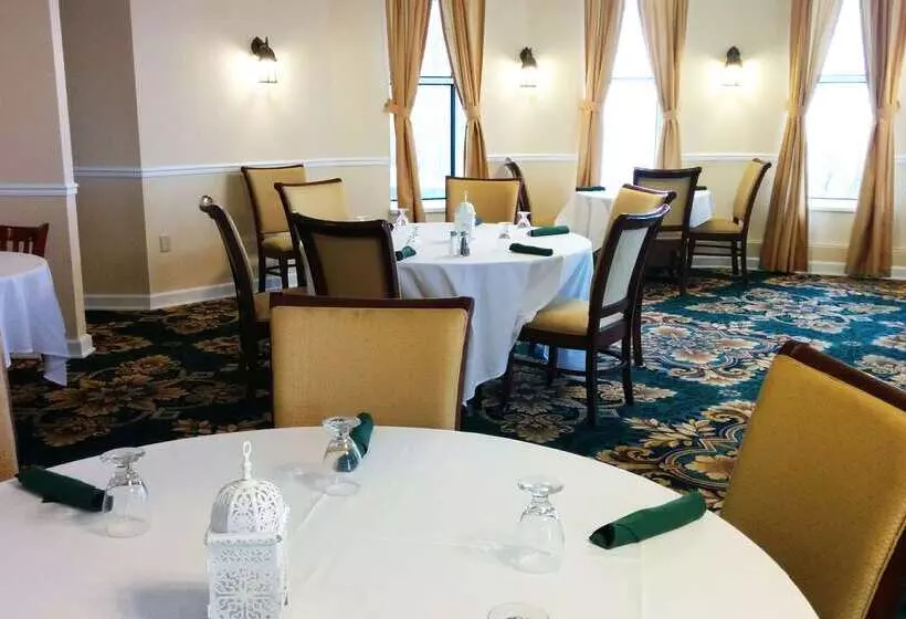 Best Western The Hotel Chequamegon