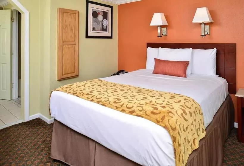 호텔 Cheshire Welcome Inn