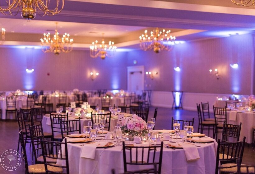 בית מלון כפרי Chocksett Inn And Restaurant