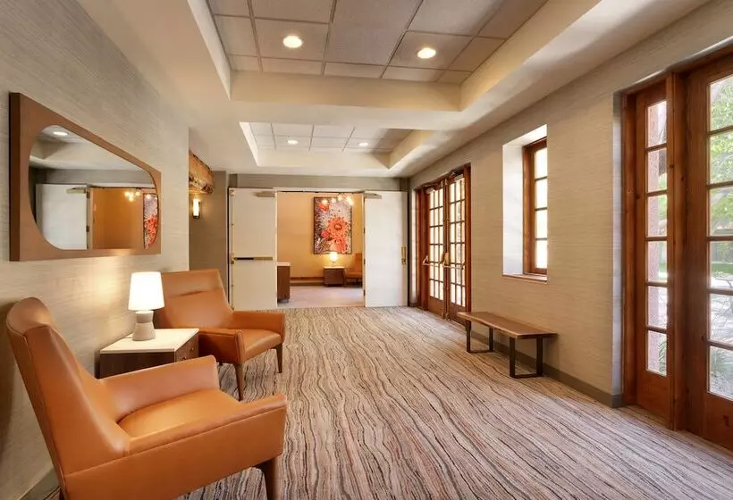 هتل Courtyard By Marriott Albuquerque