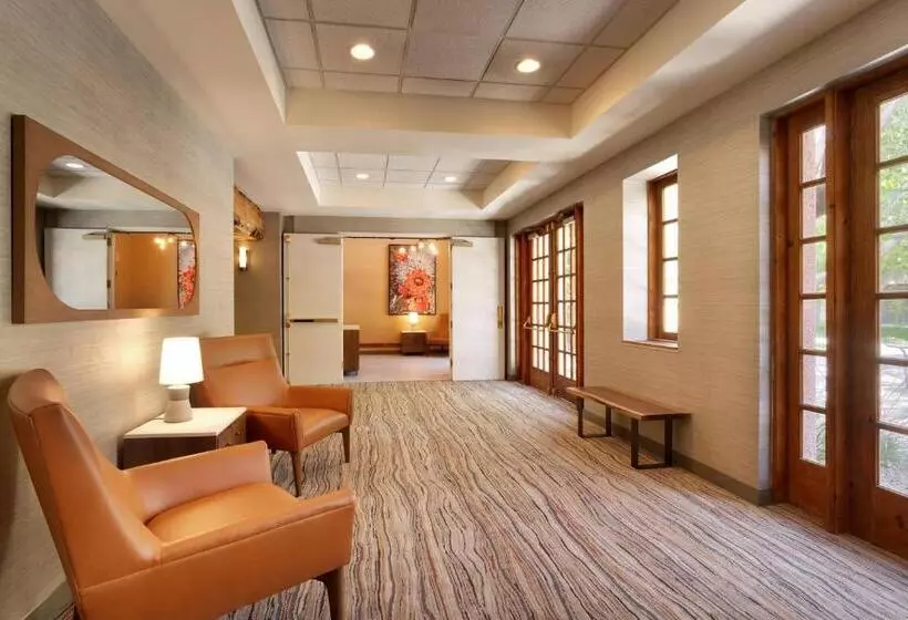 هتل Courtyard By Marriott Albuquerque