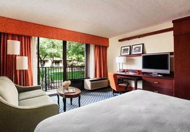 هتل Courtyard By Marriott Albuquerque