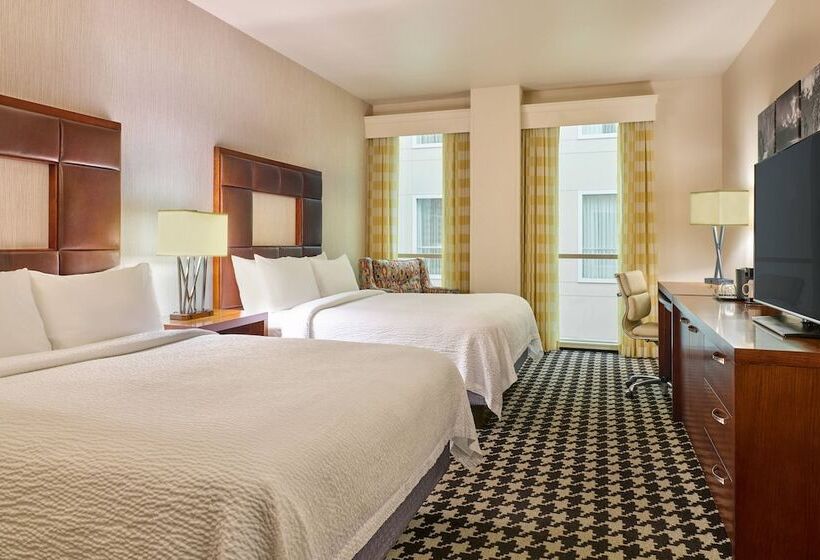 فندق Courtyard By Marriott Denver Downtown