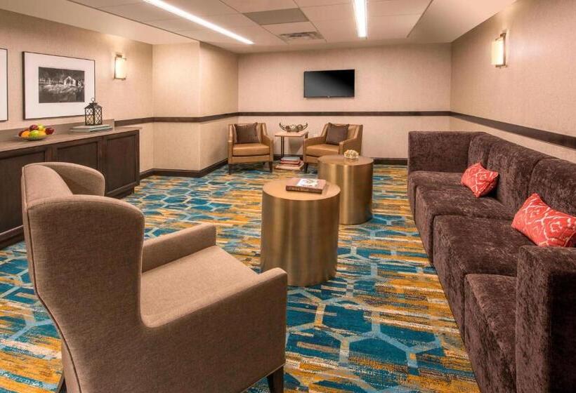 فندق Courtyard By Marriott Denver Downtown