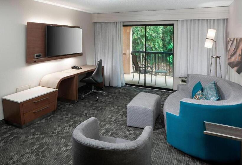 فندق Courtyard Tuscaloosa