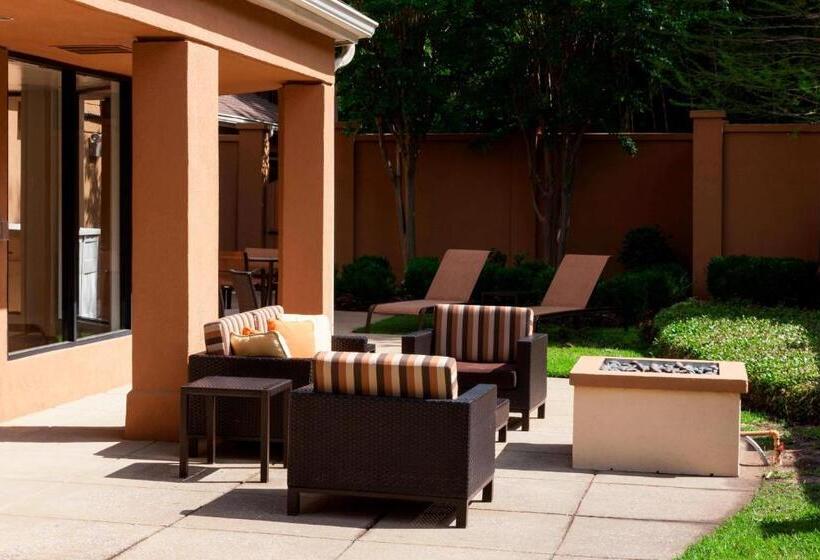 فندق Courtyard Tuscaloosa