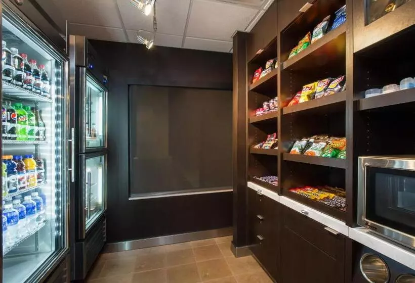 Отель Courtyard Dallas Mesquite