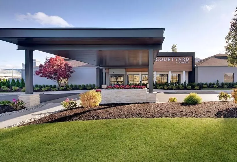 فندق Courtyard Detroit Southfield