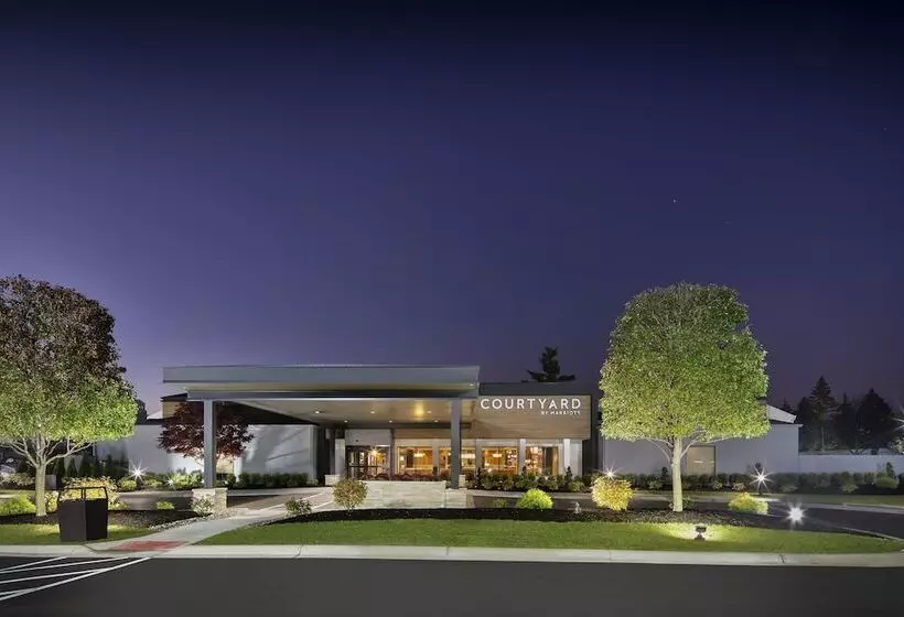 فندق Courtyard Detroit Southfield