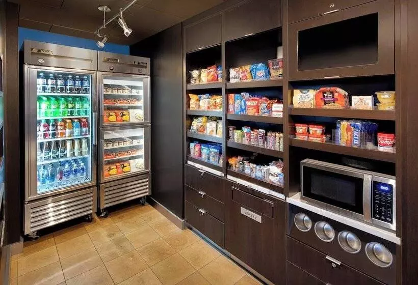 فندق Courtyard Detroit Southfield