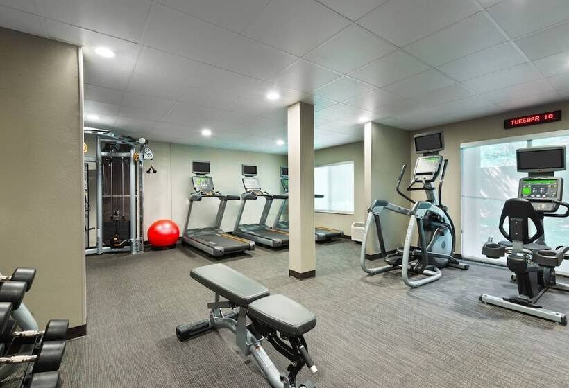 فندق Courtyard Lafayette Airport