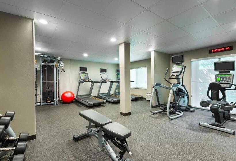 فندق Courtyard Lafayette Airport