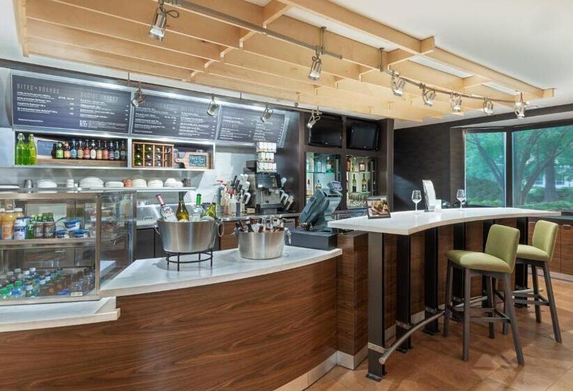 فندق Courtyard Lafayette Airport