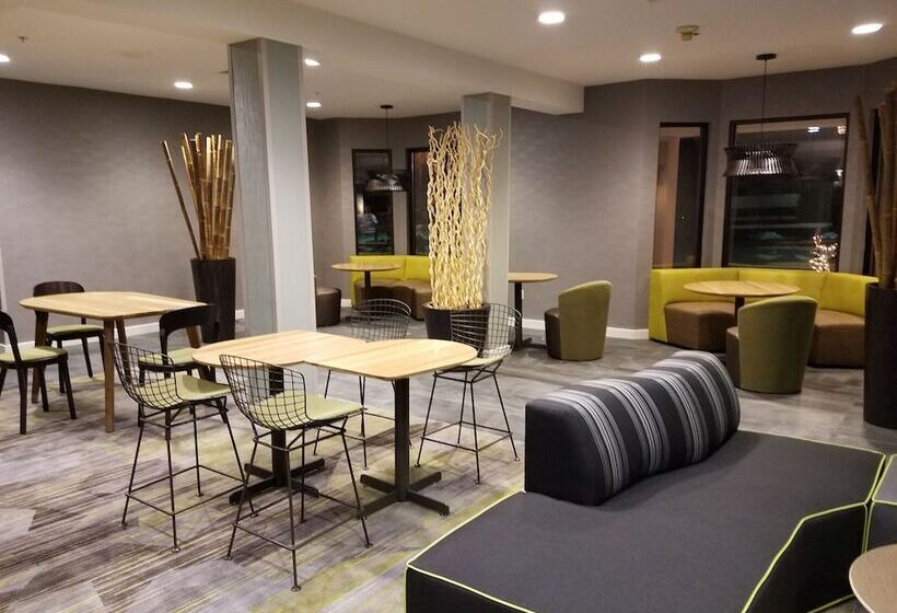 فندق Courtyard By Marriott Norwich