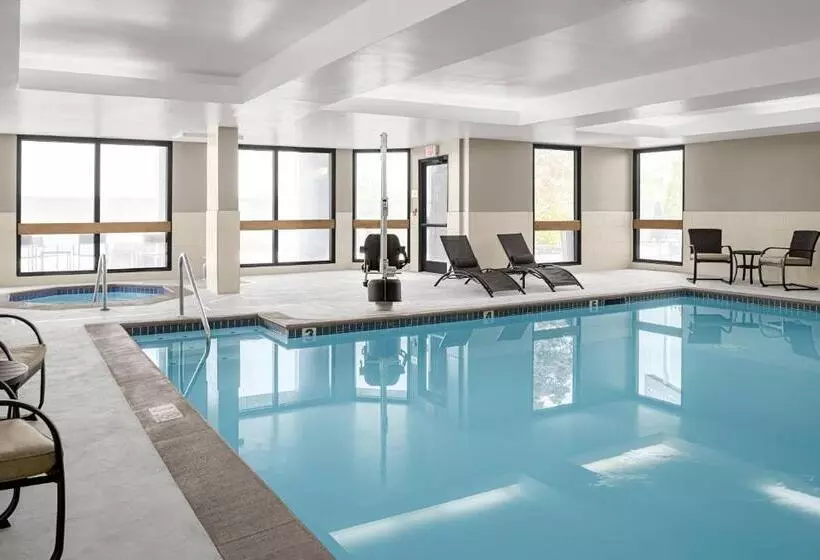 Отель Courtyard Paducah West