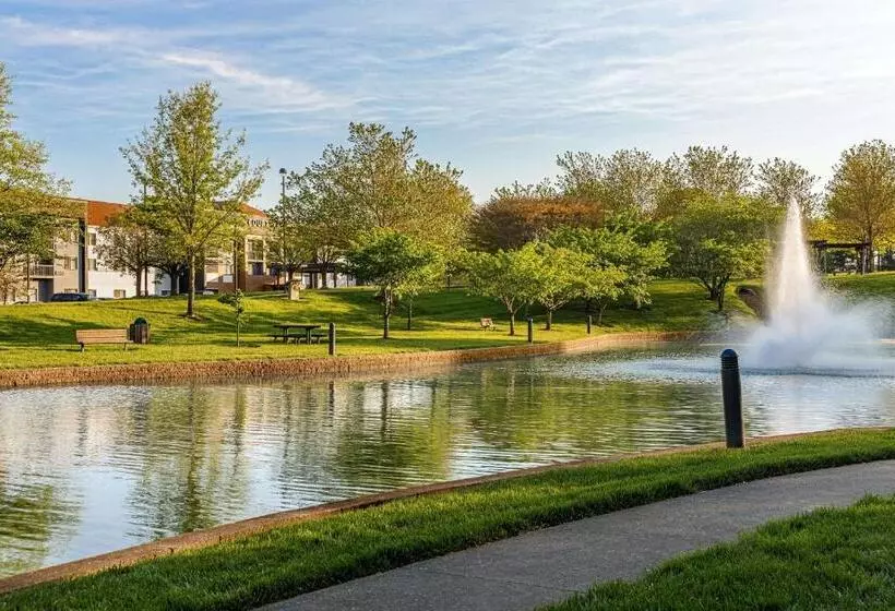 Отель Courtyard Paducah West