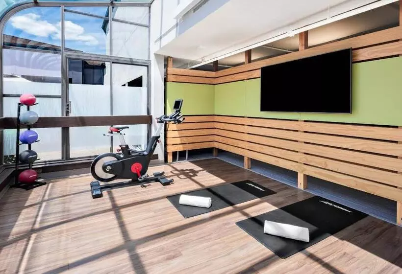 Отель Courtyard By Marriott Pittsburgh Airport