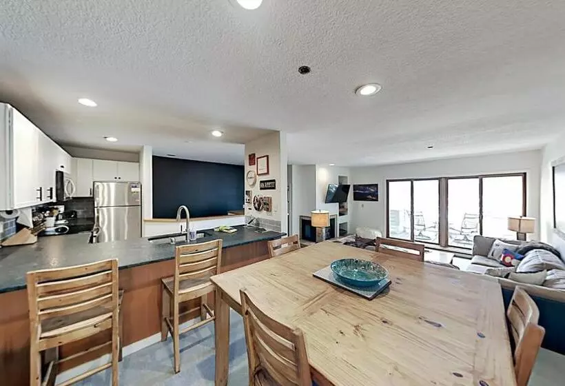 호텔 Crestview Place 307a