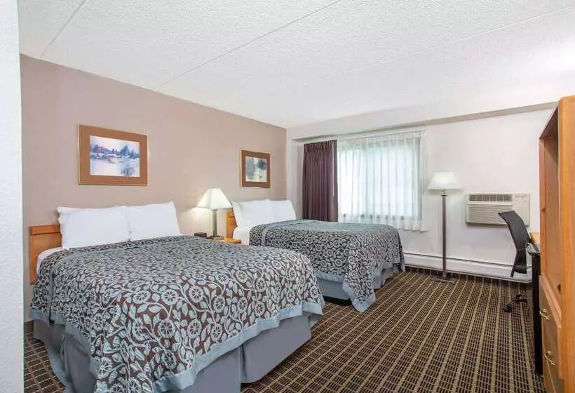 Отель Days Inn By Wyndham Fond Du Lac