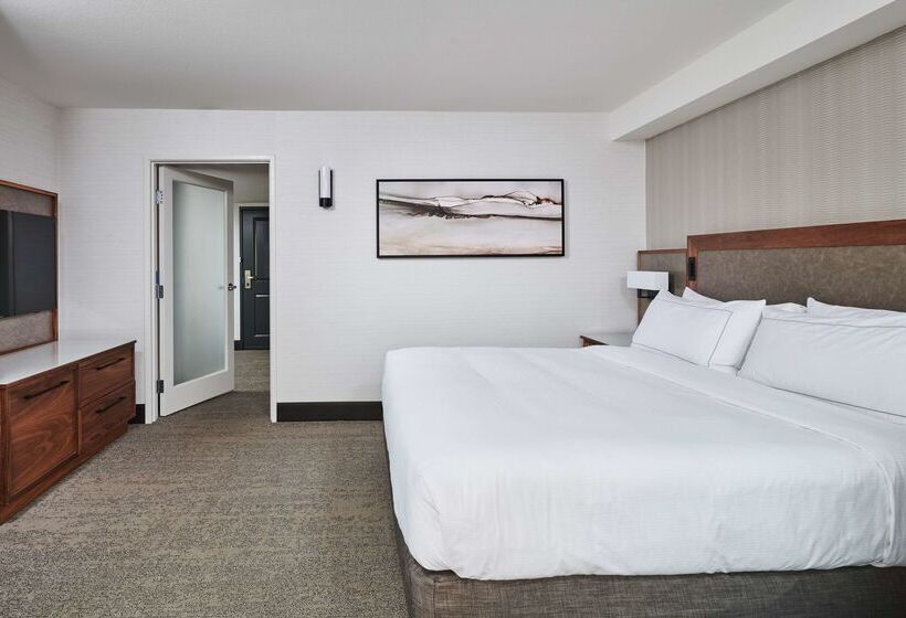 Otel Doubletree By Hilton Fullerton