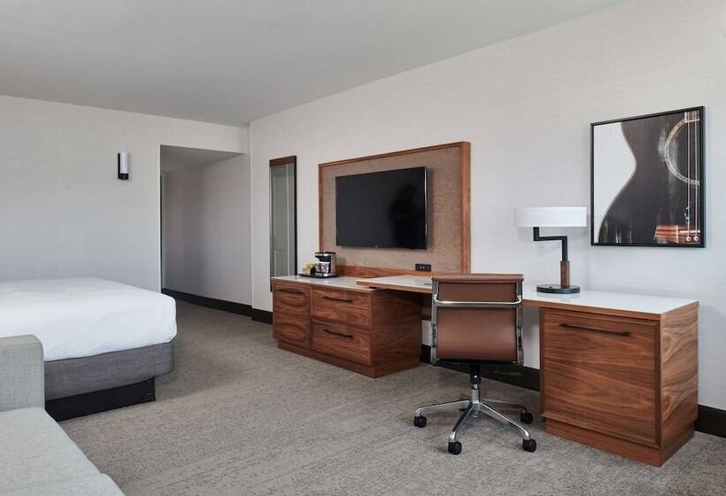 Otel Doubletree By Hilton Fullerton