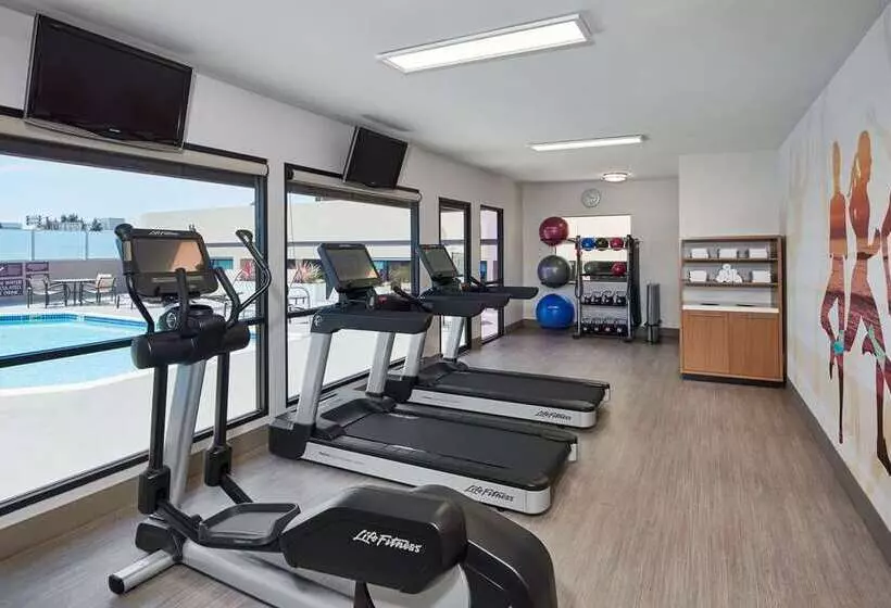 ホテル Doubletree By Hilton Fullerton