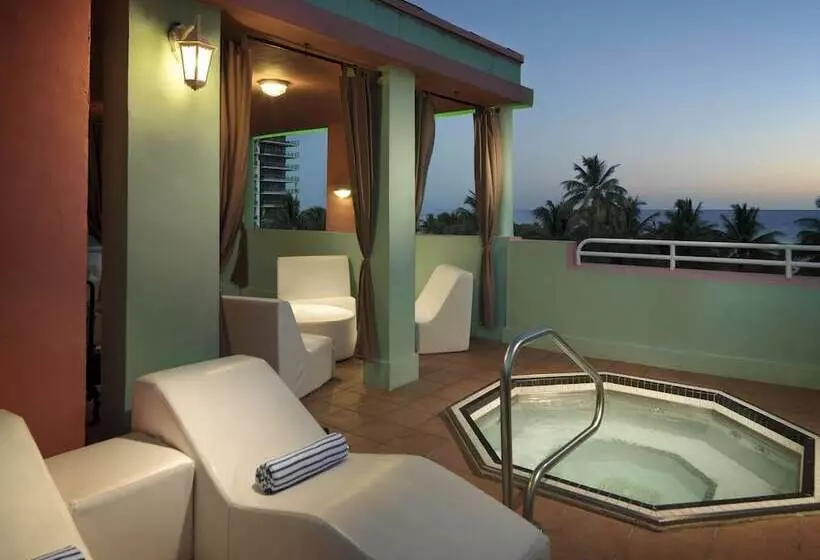 酒店 Hilton Vacation Club Crescent On South Beach Miami