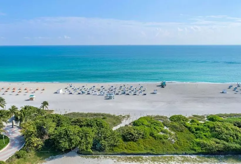 酒店 Hilton Vacation Club Crescent On South Beach Miami