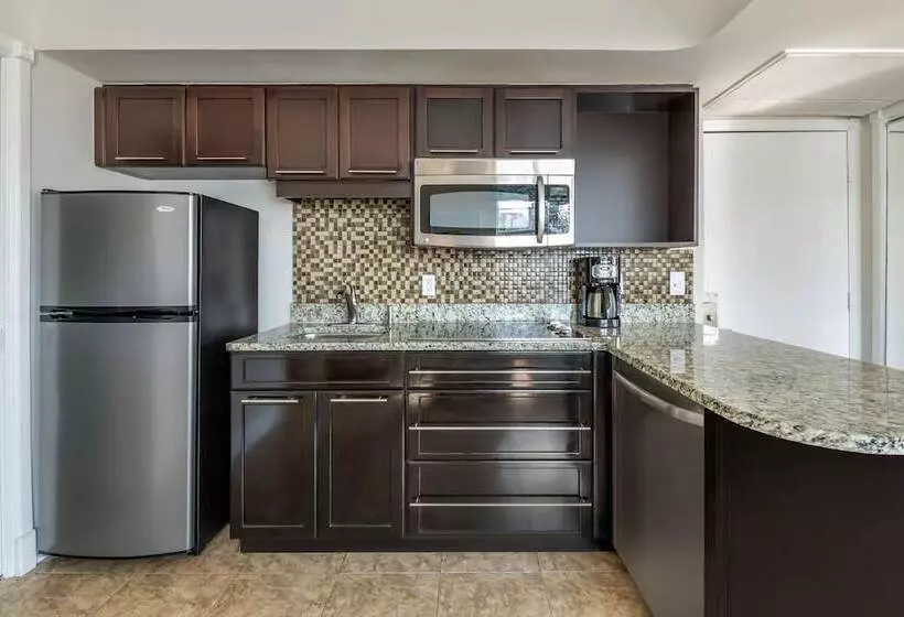 酒店 Hilton Vacation Club Crescent On South Beach Miami