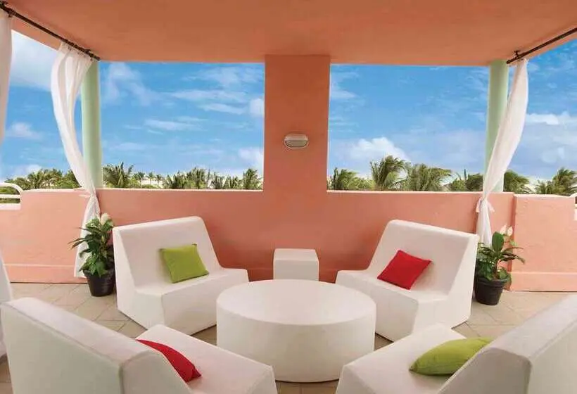 هتل Hilton Vacation Club Crescent On South Beach Miami