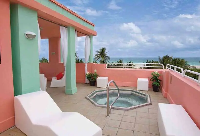 هتل Hilton Vacation Club Crescent On South Beach Miami