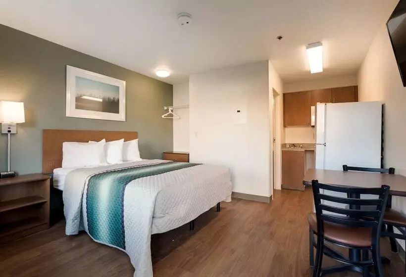 Szálloda Hometowne Studios By Red Roof Lake Charles   Sulphur