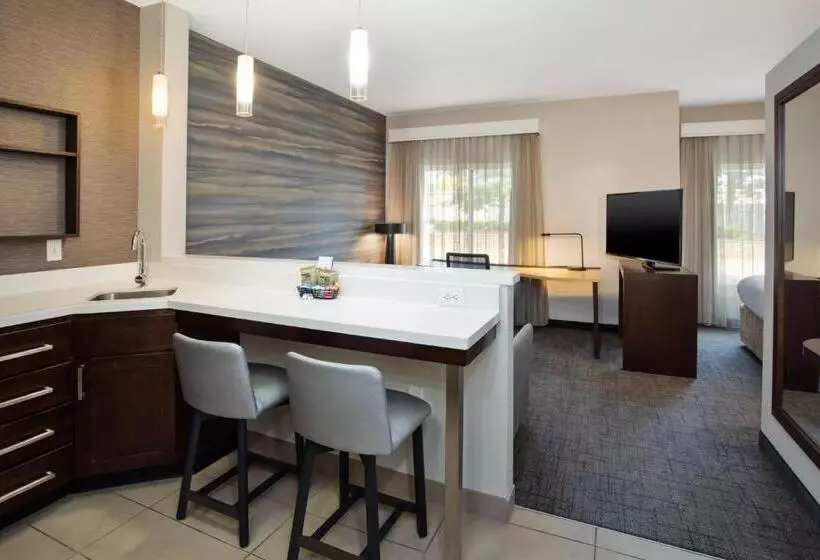 Отель Residence Inn By Marriott Columbus Dublin