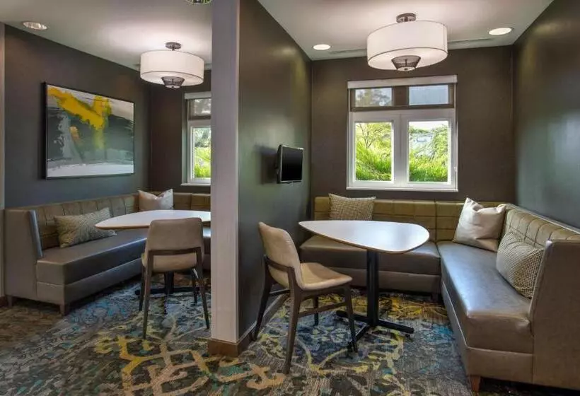 Отель Residence Inn By Marriott Columbus Dublin