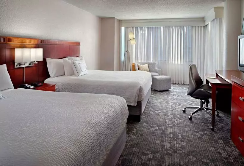 Отель Sonesta Select Atlanta Cumberland Galleria Ballpark