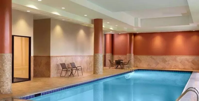 Отель Sonesta Select Atlanta Cumberland Galleria Ballpark