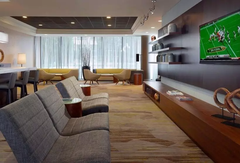 Отель Sonesta Select Atlanta Cumberland Galleria Ballpark