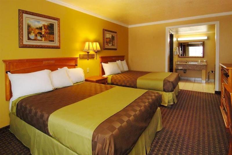 מוטל Chariot Inn Glendale   Pasadena