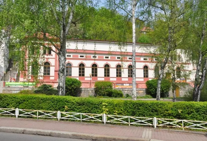 Hostel Děčín Na Skřivánce