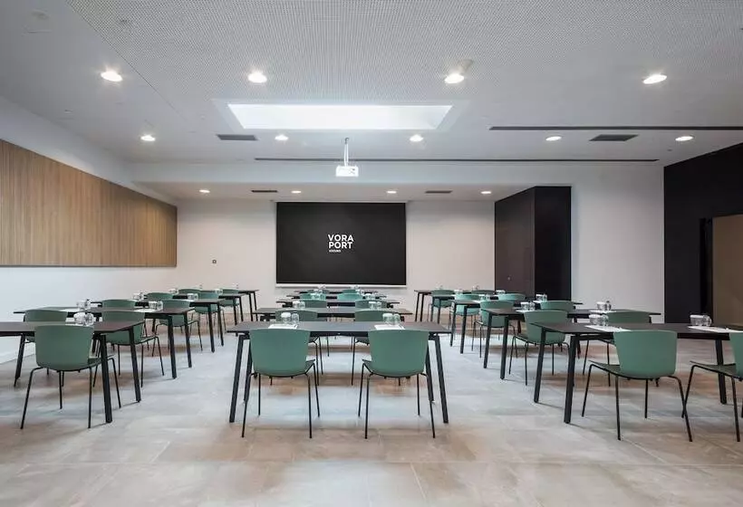 Hôtel Acta Voraport