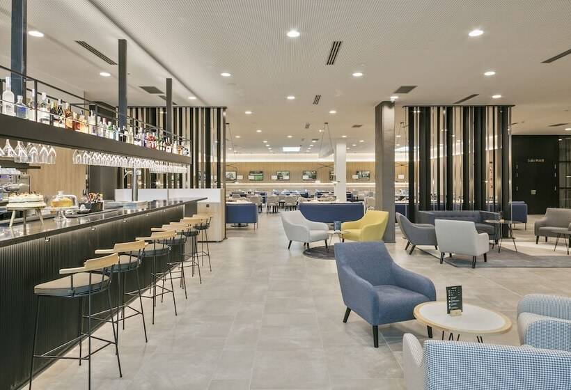 هتل Acta Voraport