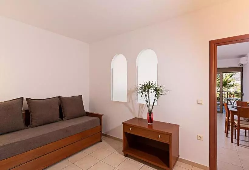 ホテル Delfina Boutique